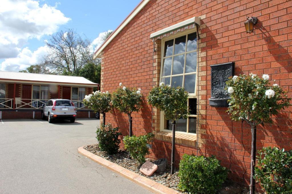 Old Coach Motor Inn Echuca Exterior photo