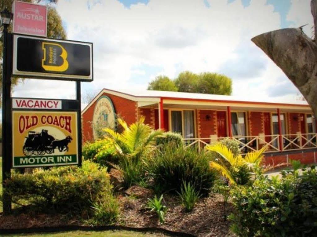 Old Coach Motor Inn Echuca Exterior photo